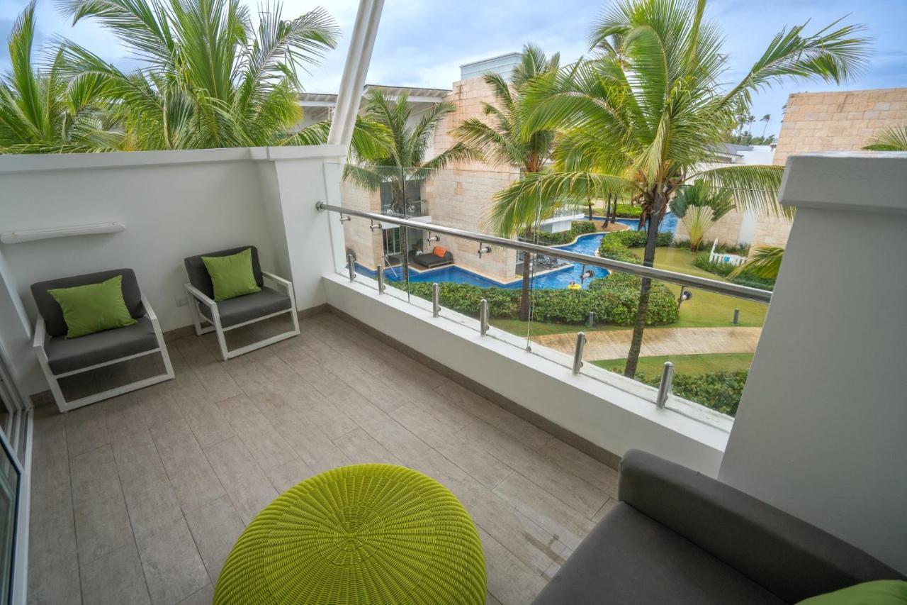 Nickelodeon Hotels & Resorts Punta Cana Kültér fotó Balcony at the Hard Rock Hotel