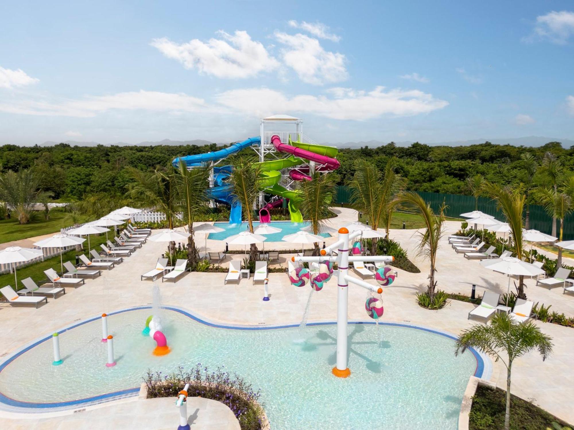 Nickelodeon Hotels & Resorts Punta Cana Kültér fotó Water Park at Atlantis Paradise Island