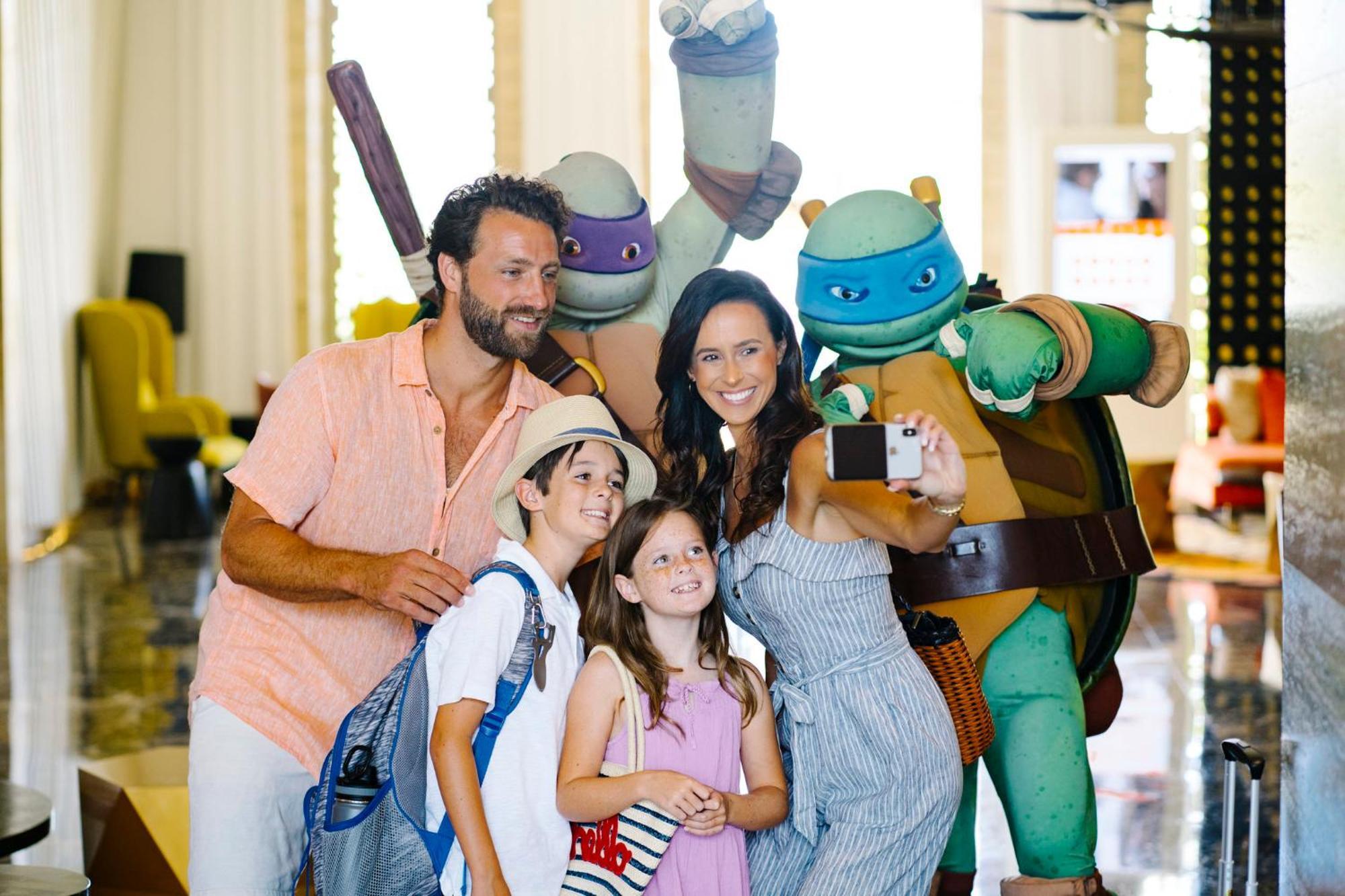 Nickelodeon Hotels & Resorts Punta Cana Kültér fotó The Teenage Mutant Ninja Turtles at the Nickelodeon Hotel in Punta Cana, Dominican Republic