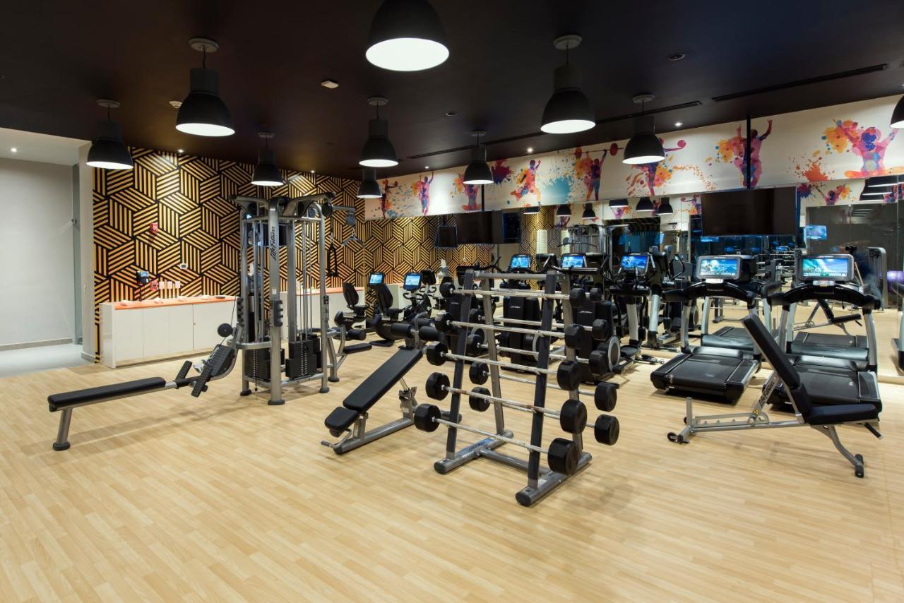 Nickelodeon Hotels & Resorts Punta Cana Szoba fotó The gym at the hotel